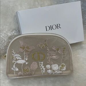 ✨ Dior Beauty Floral Mesh Butterfly Embroidery Cosmetic Bag